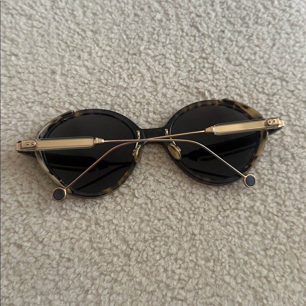 Dior Tortoise Shell Sunglasses - Picture 3 of 4
